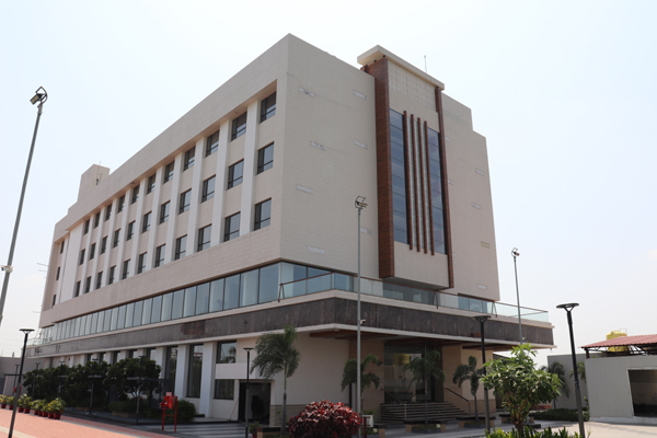 Best 3 Star Hotel In Akola 